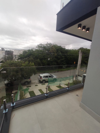 Imagem Casa com 3 Quartos à Venda, 220 m² em Fazenda Rodeio - Mogi Das Cruzes Imagem Casa com 3 Quartos à Venda, 220 m² em Fazenda Rodeio - Mogi Das Cruzes
