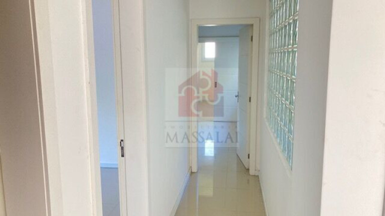 Imagem Casa com 3 Quartos à Venda, 286 m² em Vila Conceição - Porto Alegre Imagem Casa com 3 Quartos à Venda, 286 m² em Vila Conceição - Porto Alegre