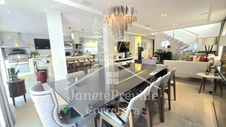 Imagem Casa de Condomínio com 4 Quartos à Venda, 300 m² em Alphaville - Santana De Parnaíba Imagem Casa de Condomínio com 4 Quartos à Venda, 300 m² em Alphaville - Santana De Parnaíba