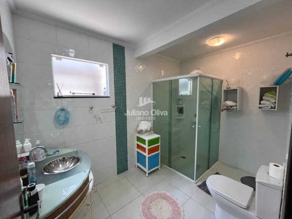 Imagem Sobrado com 4 Quartos à Venda, 257 m² em Barra Do Sai - Itapoá