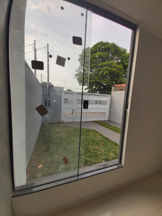 Imagem Casa com 3 Quartos à Venda, 102 m² em Vila Marcos Roberto - Campo Grande
