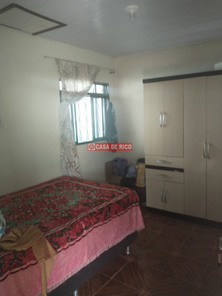 Imagem Casa à Venda, 160 m² em Uvaranas - Ponta Grossa Imagem Casa à Venda, 160 m² em Uvaranas - Ponta Grossa