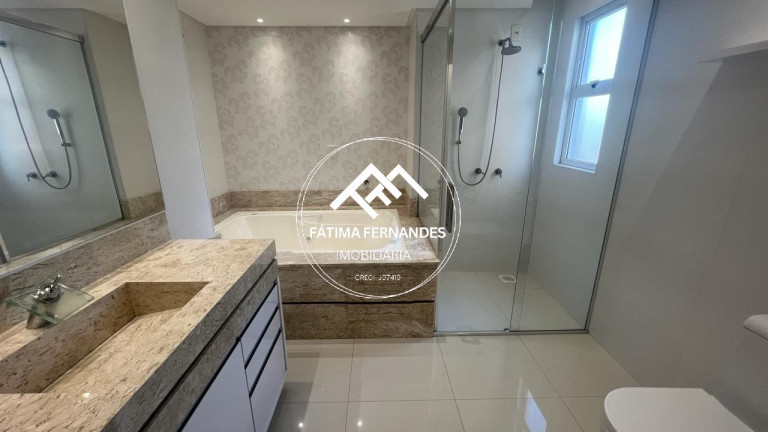 Imagem Apartamento com 4 Quartos à Venda, 268 m² em Meia Praia - Itapema Imagem Apartamento com 4 Quartos à Venda, 268 m² em Meia Praia - Itapema