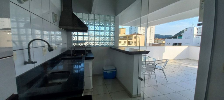 Imagem Cobertura com 3 Quartos à Venda, 190 m² em Tombo - Guarujá