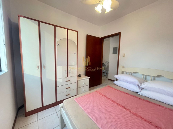Imagem Apartamento com 2 Quartos à Venda, 70 m² em Centro - Balneário Camboriú