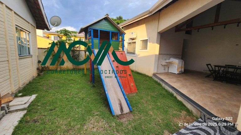 Imagem Casa com 4 Quartos para Alugar, 141 m² em Farol Do Itapoá Ii - Itapoá Imagem Casa com 4 Quartos para Alugar, 141 m² em Farol Do Itapoá Ii - Itapoá