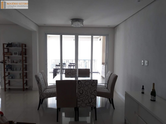 Imagem Apartamento com 3 Quartos para Alugar, 250 m² em Vila Mariana - São Paulo