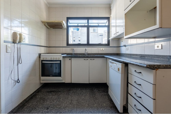 Imagem Imóvel com 4 Quartos à Venda, 178 m² em Moema - São Paulo Imagem Imóvel com 4 Quartos à Venda, 178 m² em Moema - São Paulo
