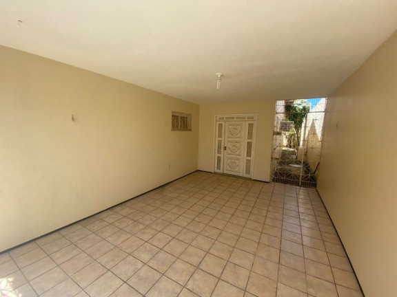 Imagem Casa com 3 Quartos à Venda, 260 m² em Montese - Fortaleza Imagem Casa com 3 Quartos à Venda, 260 m² em Montese - Fortaleza