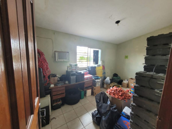 Imagem Casa com 6 Quartos à Venda, 200 m² em Engenho Do Meio - Recife