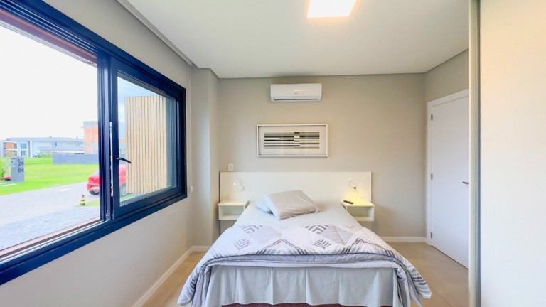 Imagem Casa com 4 Quartos à Venda, 150 m² em Centro - Xangri-lá