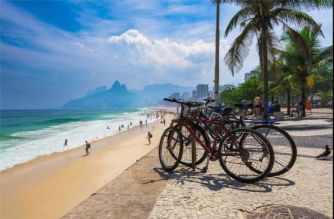 Imagem Apartamento com 2 Quartos à Venda, 187 m² em Ipanema - Rio De Janeiro Imagem Apartamento com 2 Quartos à Venda, 187 m² em Ipanema - Rio De Janeiro