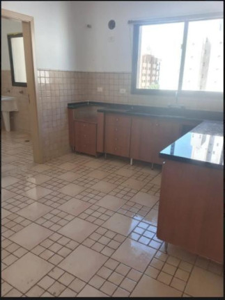 Imagem Apartamento com 4 Quartos à Venda, 236 m² em Judith - Londrina Imagem Apartamento com 4 Quartos à Venda, 236 m² em Judith - Londrina