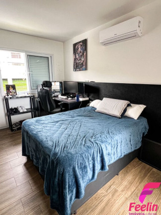 Imagem Casa com 3 Quartos à Venda, 262 m² em João Paulo - Florianópolis Imagem Casa com 3 Quartos à Venda, 262 m² em João Paulo - Florianópolis