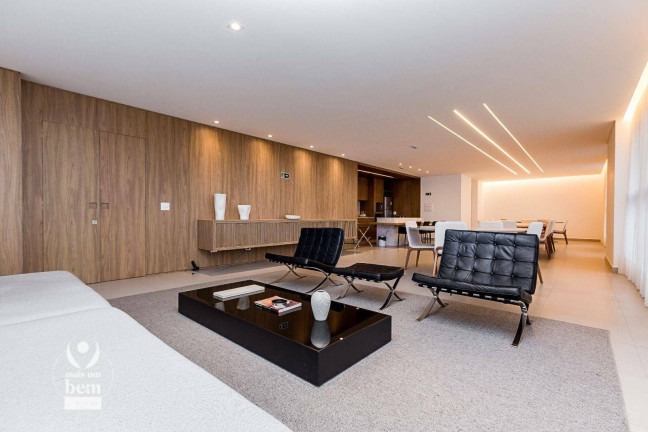 Imagem Apartamento com 2 Quartos à Venda, 61 m² em Bigorrilho - Curitiba
