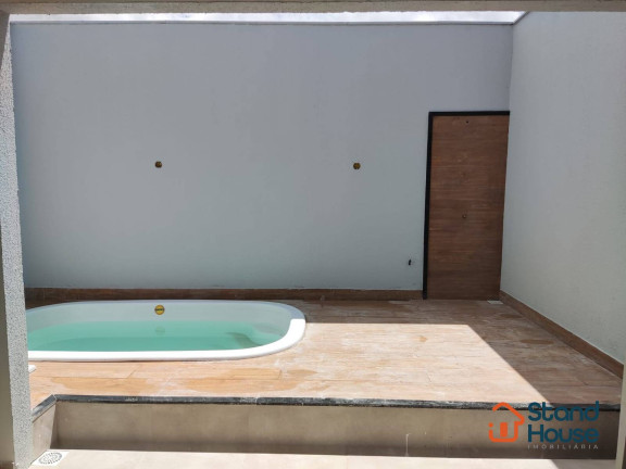 Imagem Casa com 2 Quartos à Venda, 150 m² em Mangabeira - Feira De Santana Imagem Casa com 2 Quartos à Venda, 150 m² em Mangabeira - Feira De Santana