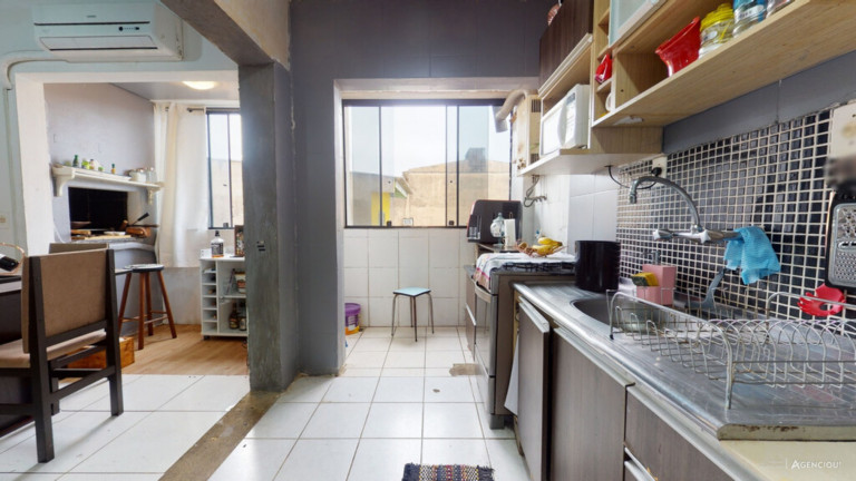 Imagem Imóvel com 2 Quartos à Venda, 75 m² em Nonoai - Porto Alegre Imagem Imóvel com 2 Quartos à Venda, 75 m² em Nonoai - Porto Alegre