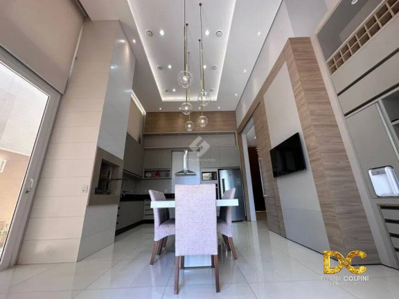 Imagem Casa de Condomínio com 3 Quartos à Venda, 225 m² em Ribeirão Do Lipa - Cuiabá Imagem Casa de Condomínio com 3 Quartos à Venda, 225 m² em Ribeirão Do Lipa - Cuiabá