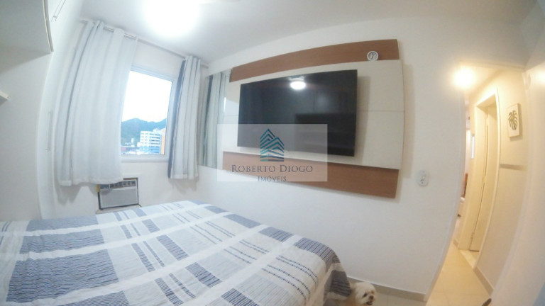 Imagem Imóvel com 2 Quartos à Venda, 52 m² em Camorim - Rio De Janeiro Imagem Imóvel com 2 Quartos à Venda, 52 m² em Camorim - Rio De Janeiro