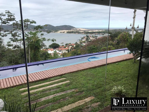 Imagem Casa com 5 Quartos à Venda, em Lagoa Da Conceição - Florianópolis Imagem Casa com 5 Quartos à Venda, em Lagoa Da Conceição - Florianópolis