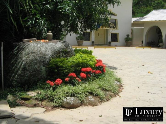 Imagem Chácara com 5 Quartos à Venda, 1 m² em Valinhos Imagem Chácara com 5 Quartos à Venda, 1 m² em Valinhos