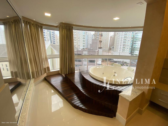 Imagem Apartamento com 3 Quartos à Venda, 178 m² em Meia Praia - Itapema Imagem Apartamento com 3 Quartos à Venda, 178 m² em Meia Praia - Itapema