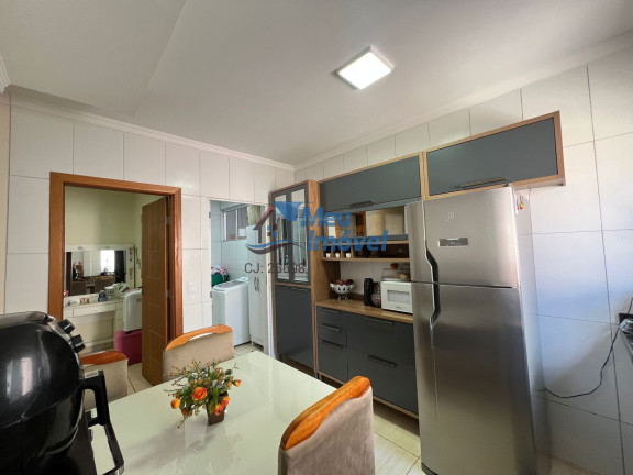 Imagem Casa com 4 Quartos à Venda, 190 m² em Samambaia Sul (samambaia) - Brasília Imagem Casa com 4 Quartos à Venda, 190 m² em Samambaia Sul (samambaia) - Brasília