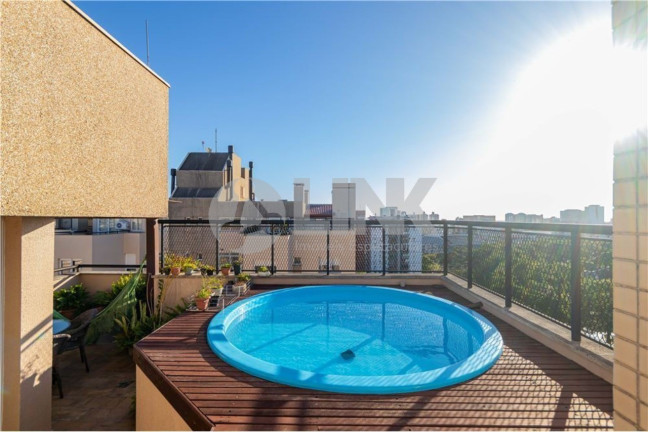 Imagem Imóvel com 3 Quartos à Venda, 200 m² em Menino Deus - Porto Alegre