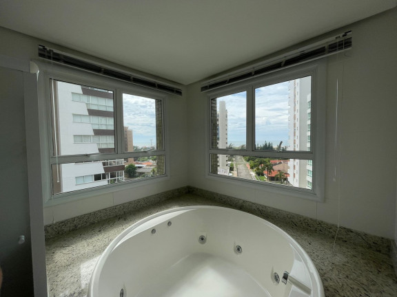 Imagem Apartamento com 4 Quartos à Venda, 249 m² em Praia Grande - Torres