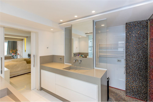 Imagem Apartamento com 4 Quartos à Venda, 335 m² em Moema - São Paulo