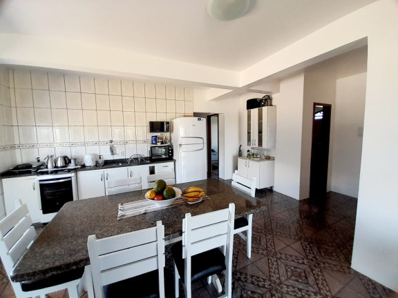 Imagem Casa com 7 Quartos à Venda, 310 m² em Centro - Garopaba