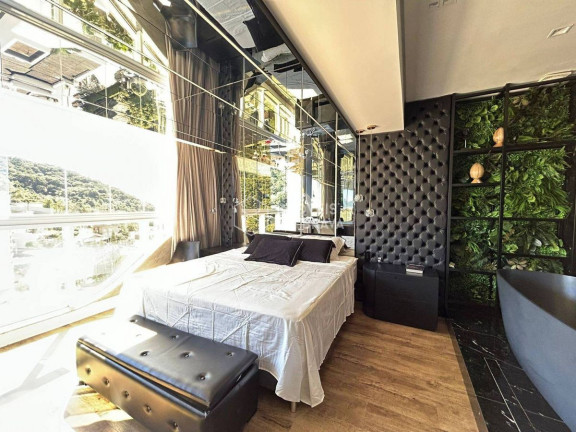 Imagem Cobertura com 3 Quartos à Venda, 220 m² em Cabeçudas - Itajaí Imagem Cobertura com 3 Quartos à Venda, 220 m² em Cabeçudas - Itajaí