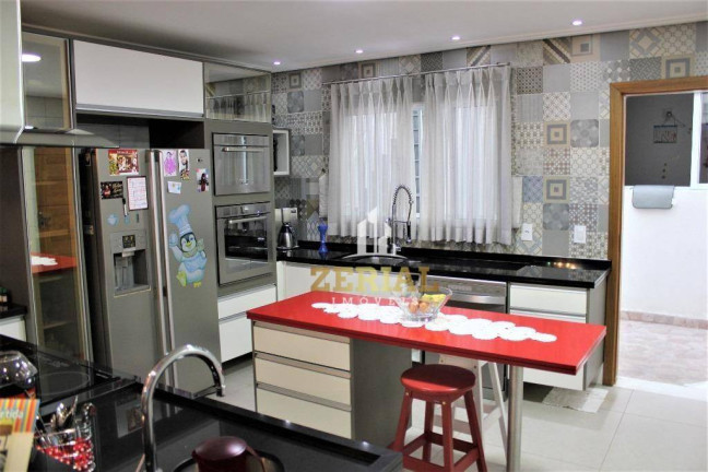 Imagem Sobrado com 3 Quartos à Venda, 310 m² em Olímpico - São Caetano Do Sul Imagem Sobrado com 3 Quartos à Venda, 310 m² em Olímpico - São Caetano Do Sul