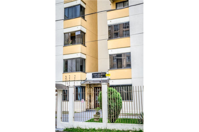 Imagem Imóvel com 2 Quartos à Venda, em Sarandi - Porto Alegre Imagem Imóvel com 2 Quartos à Venda, em Sarandi - Porto Alegre