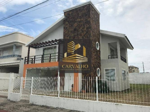 Imagem Casa com 3 Quartos à Venda ou Locação, 207 m² em Ingleses Do Rio Vermelho - Florianópolis Imagem Casa com 3 Quartos à Venda ou Locação, 207 m² em Ingleses Do Rio Vermelho - Florianópolis