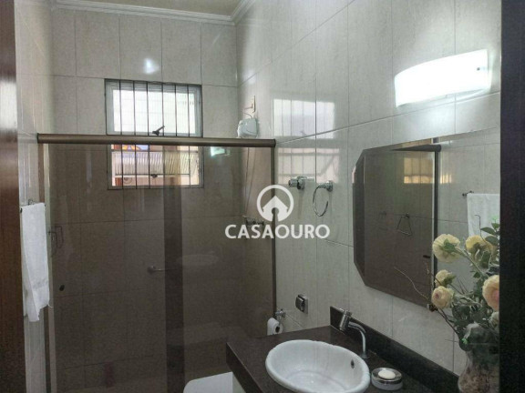 Imagem Casa com 4 Quartos à Venda, 197 m² em Santa Efigênia - Belo Horizonte Imagem Casa com 4 Quartos à Venda, 197 m² em Santa Efigênia - Belo Horizonte
