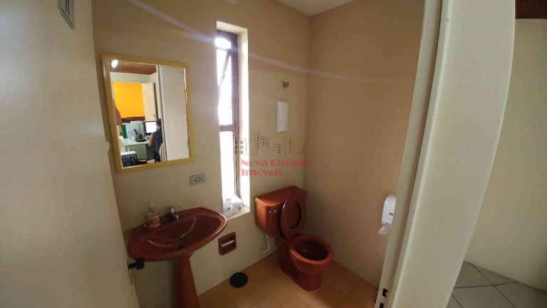 Imagem Sala Comercial à Venda ou Locação, 101 m² em Chácara Santo Antônio - São Paulo Imagem Sala Comercial à Venda ou Locação, 101 m² em Chácara Santo Antônio - São Paulo