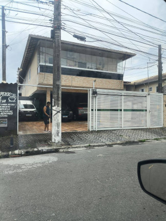Sobrado com 2 Quartos à Venda, 52 m² em Vila Sonia - Praia Grande