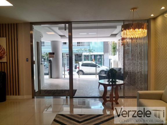 Imagem Apartamento com 3 Quartos à Venda, 105 m² em Centro - Balneário Camboriú