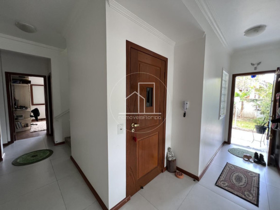 Imagem Casa com 5 Quartos à Venda, 281 m² em São João Do Rio Vermelho - Florianópolis Imagem Casa com 5 Quartos à Venda, 281 m² em São João Do Rio Vermelho - Florianópolis
