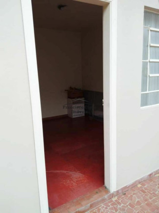 Imagem Casa com 3 Quartos à Venda, 110 m² em Pedregulho - Guaratinguetá Imagem Casa com 3 Quartos à Venda, 110 m² em Pedregulho - Guaratinguetá