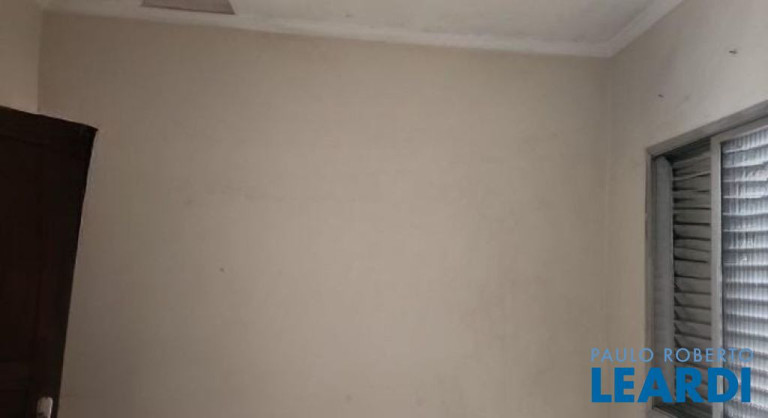Imagem Casa com 2 Quartos à Venda, 113 m² em Vila Eldízia - Santo André Imagem Casa com 2 Quartos à Venda, 113 m² em Vila Eldízia - Santo André
