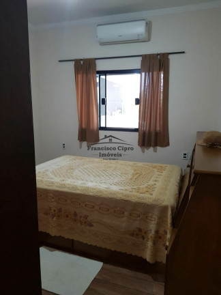 Imagem Imóvel com 3 Quartos à Venda, 2.520 m² em Pirizal - Guaratinguetá Imagem Imóvel com 3 Quartos à Venda, 2.520 m² em Pirizal - Guaratinguetá