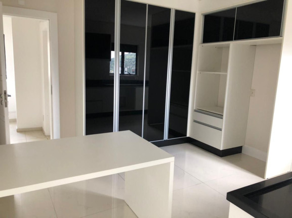 Imagem Apartamento com 3 Quartos à Venda, 307 m² em Atiradores - Joinville