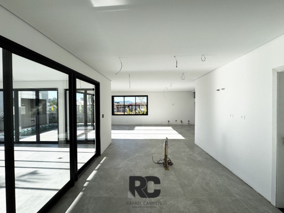 Imagem Sobrado com 4 Quartos à Venda, 320 m² em Mosaico Essence - Mogi Das Cruzes Imagem Sobrado com 4 Quartos à Venda, 320 m² em Mosaico Essence - Mogi Das Cruzes