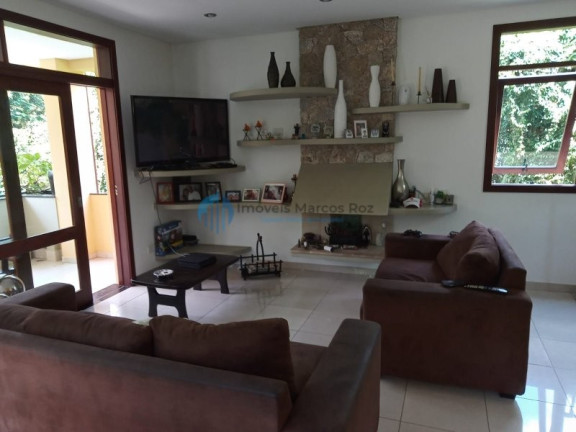 Imagem Casa com 3 Quartos à Venda, 253 m² em Parque Nova Jandira - Jandira