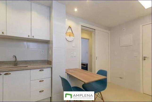 Imagem Apartamento com 2 Quartos à Venda, 80 m² em Copacabana - Rio De Janeiro