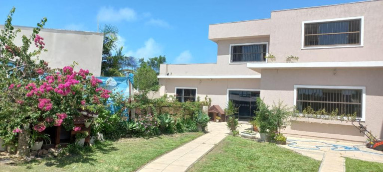 Sobrado com 2 Quartos à Venda,  em Zona Nova - Tramandai