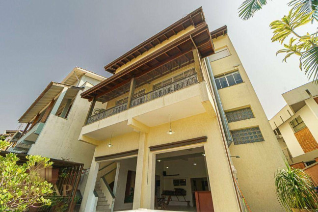 Imagem Casa com 3 Quartos à Venda, 444 m² em Sumaré - São Paulo