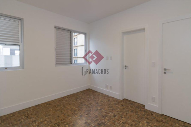 Imagem Apartamento com 3 Quartos à Venda, 126 m² em Jardim Europa - São Paulo